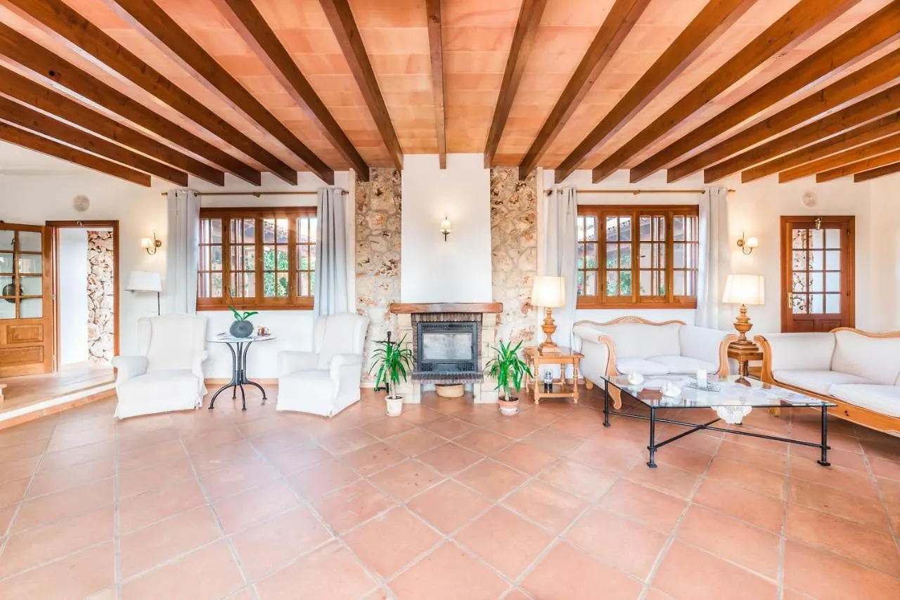 Farm stay Agroturismo Ses Illes Costitx